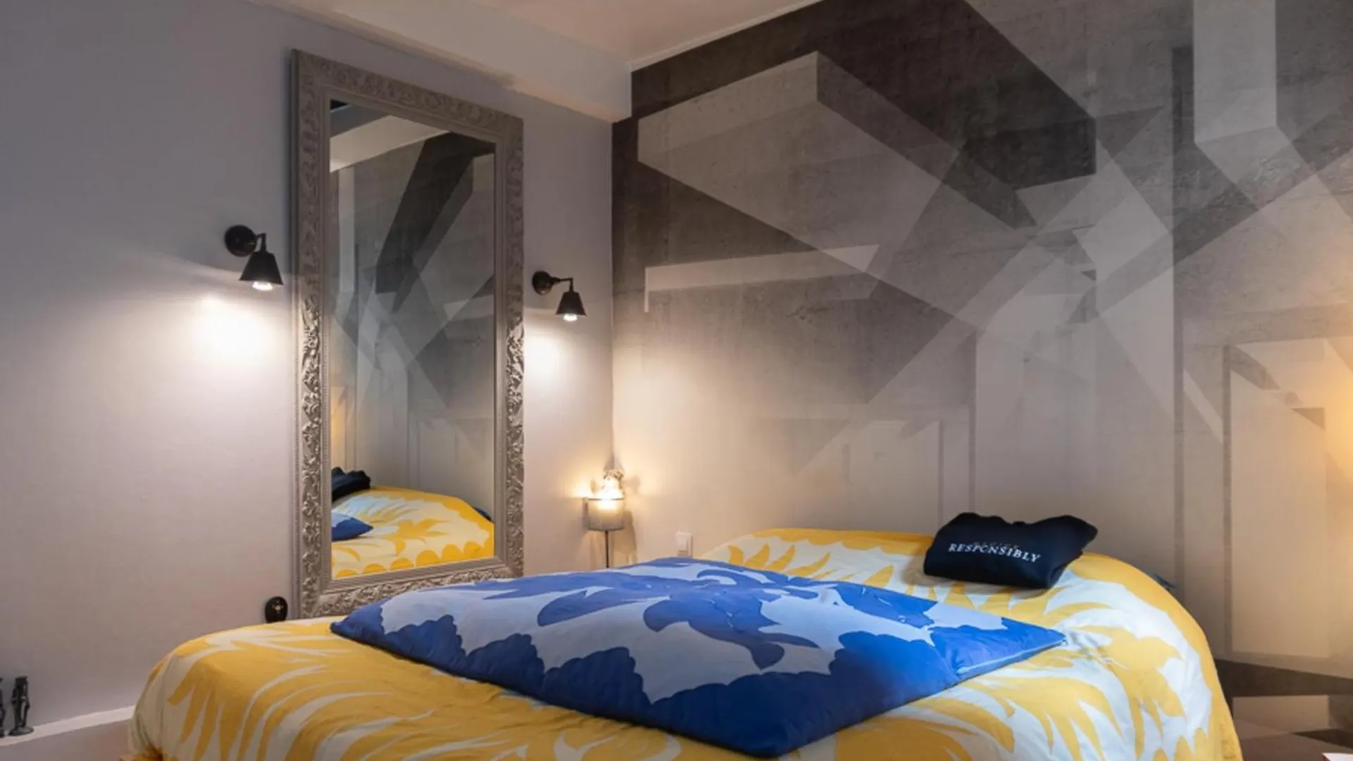 Apartment Spacious Nest With Terrace Near Batignolles