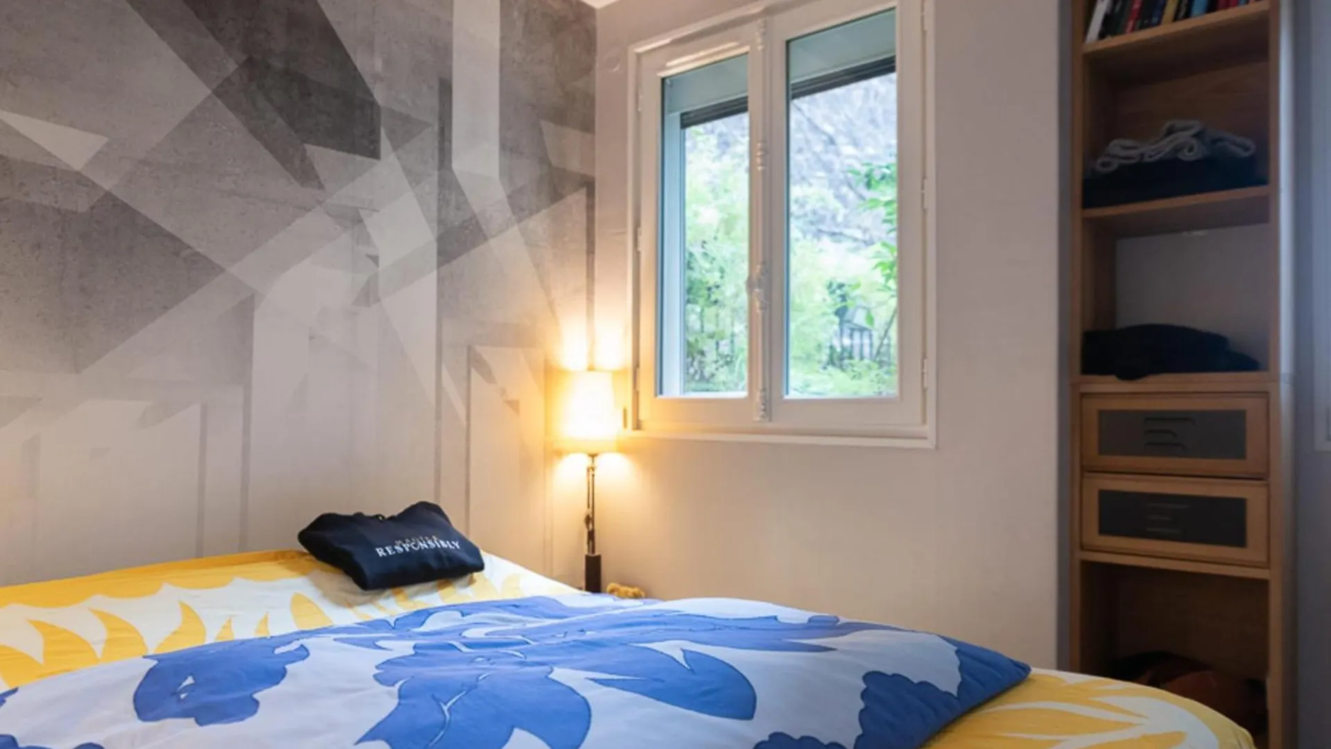 Spacious Nest With Terrace Near Batignolles Paris